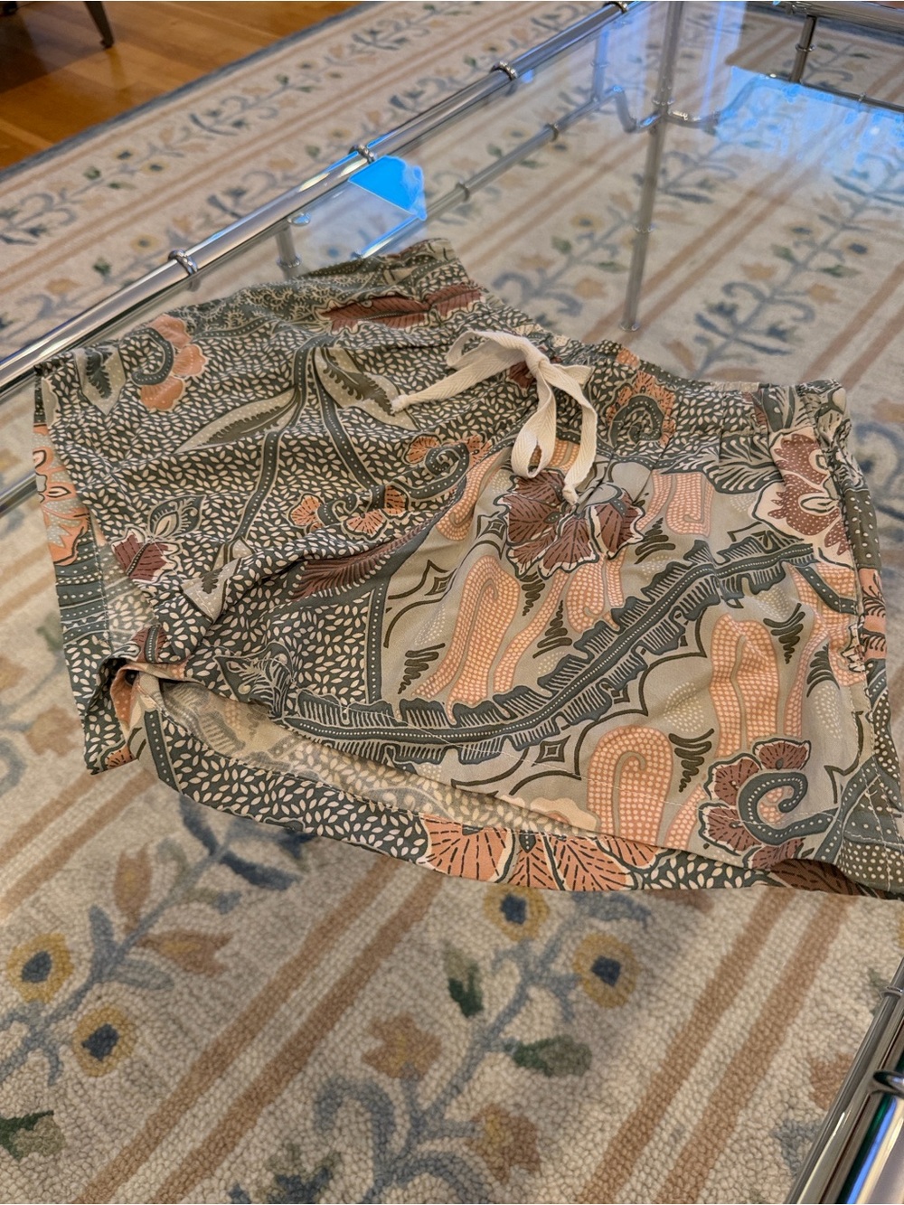 Printed Drawstring Shorts with pockets - Picture 3 of 7